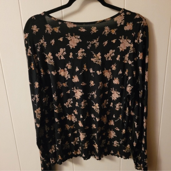 EUC American Eagle Soft & Sexy Floral Black Long-Sleeve Shirt | Women’s Plus XXL - Picture 4 of 10